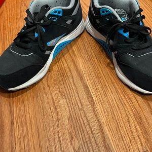 Worn but good condition men’s Reebok Hexalite shoes